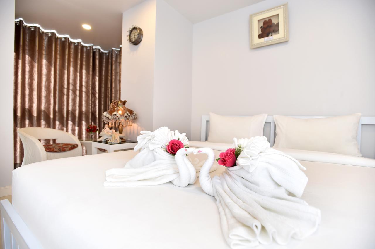 Parvena Sathorn Khách sạn 3*