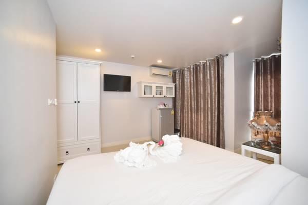 Parvena Sathorn Khách sạn Bangkok